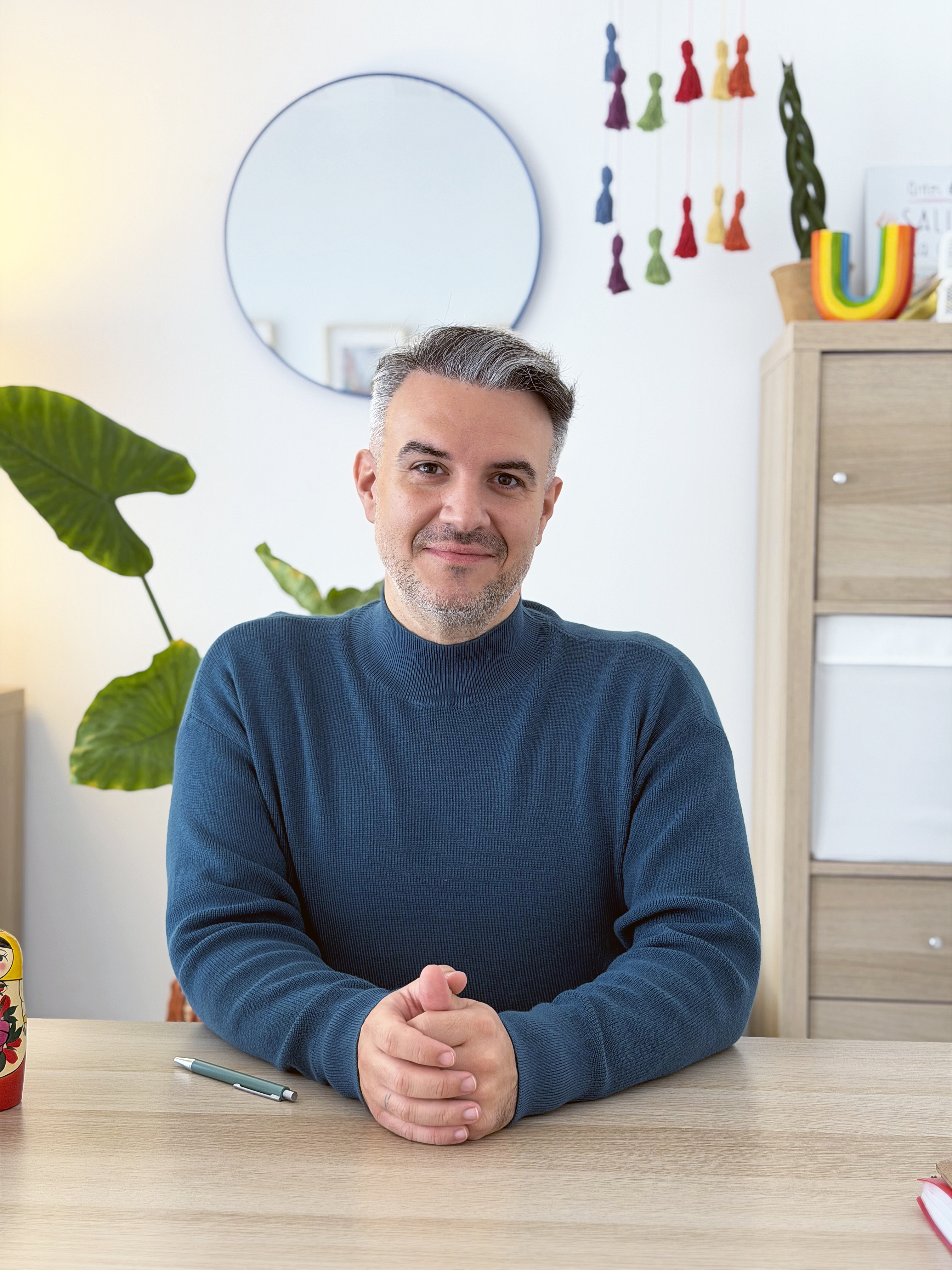 carlosalcaraz-psicologia-lgtbiq-sevilla-carlos4